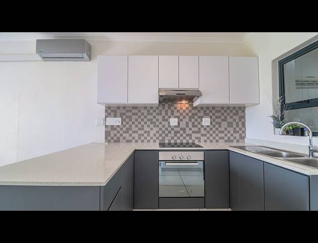 2 BEDROOM APARTMENT TO LET IN UMHLANGA RIDGE